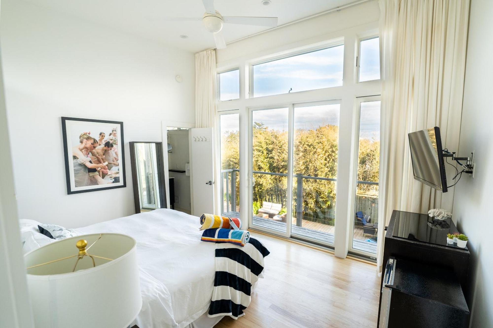 ホテル The Madison Fire Island Pines 部屋 写真